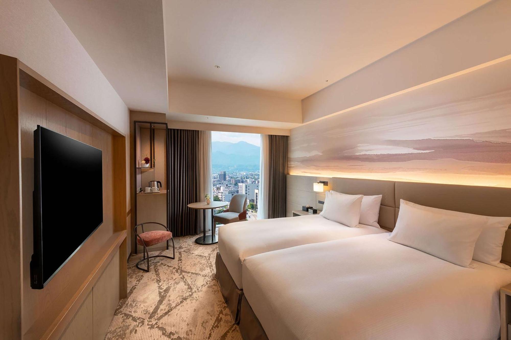 Doubletree By Hilton Toyama Ξενοδοχείο Εξωτερικό φωτογραφία